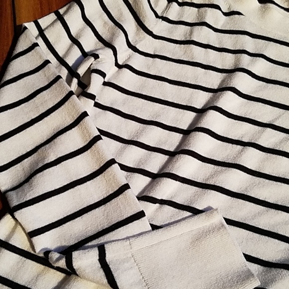 Loft Sweater - Picture 5 of 5